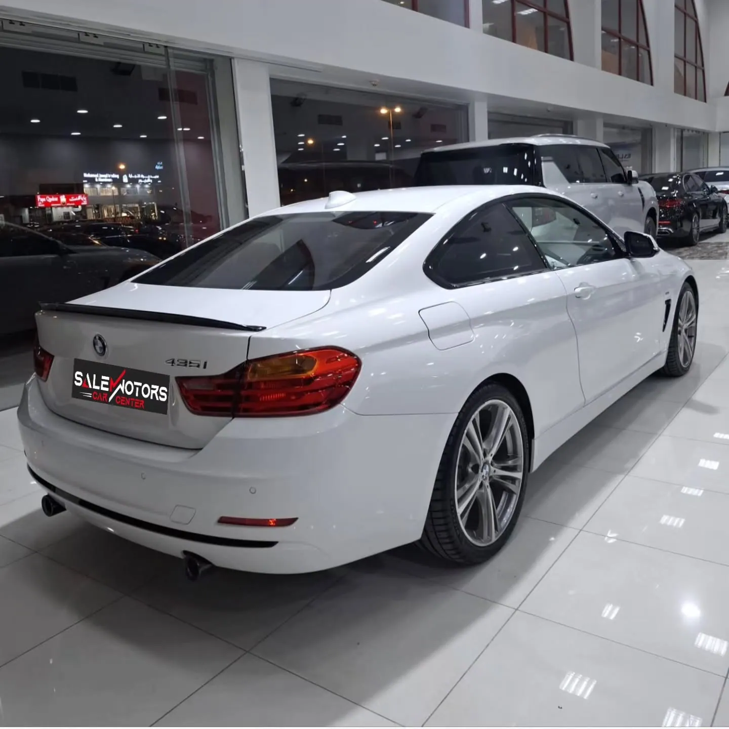 2014 BMW 435i Coupe, photograph 4 of 8