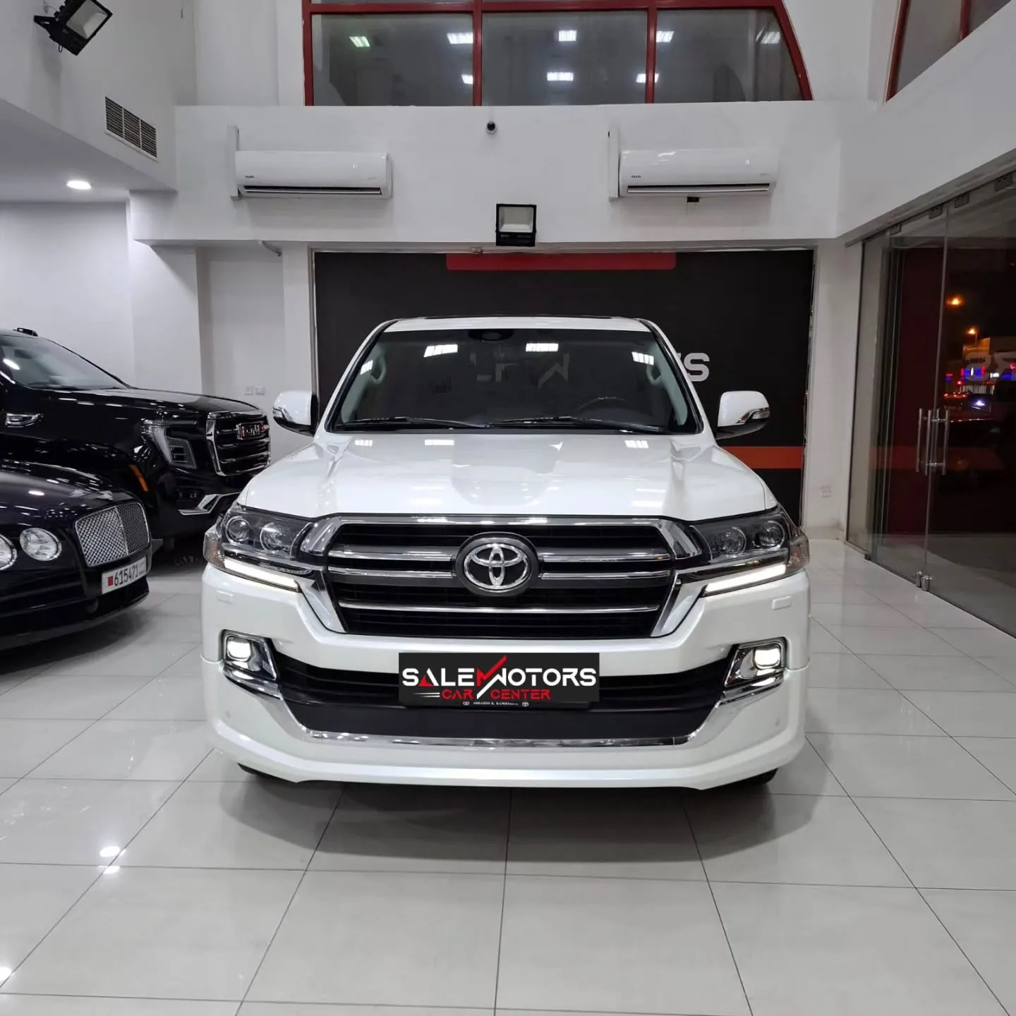 2020 Toyota Land Cruiser GX-R Grand Touring, photograph 2 of 10